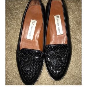 VINTAGE Etienne Aigner leather loafers